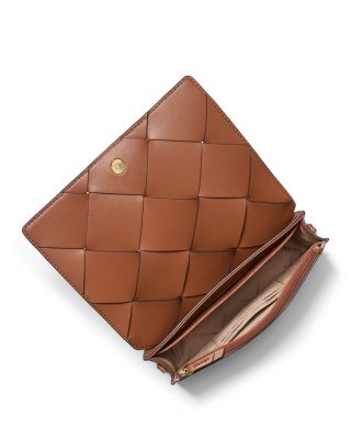 Jet Set Flap Chain Medium Crossbody