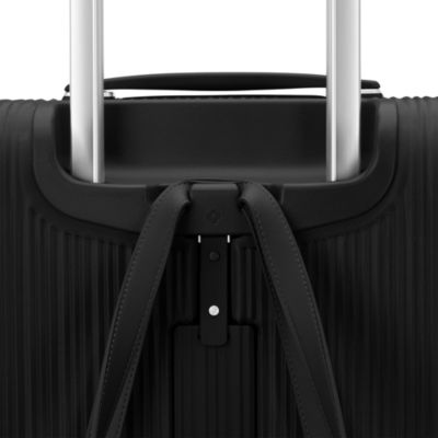 Silhouette 18 Softside Spinner Garment Bag