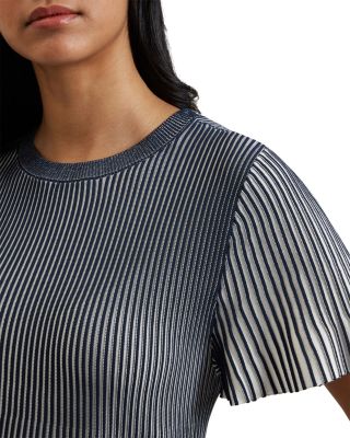Hethrr Textured Stripe Fluted Sleeve Tee