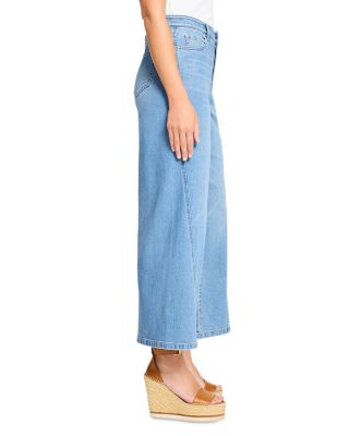 28" Forward Seam High Rise Weekend Jeans in Skyline