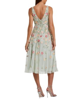  Floral Embellished V-Neck Midi Dress