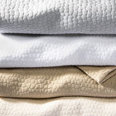 Signature Pebbled Matelass&amp;eacute; Bedding Collection - Exclusive