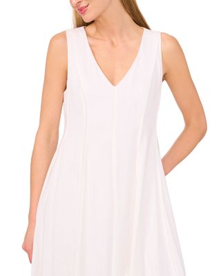 Sleeveless V Neck Pleated Maxi Dress