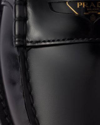  Women's Brushed Leather Loafers