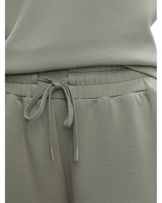 Ollie High Rise Shorts