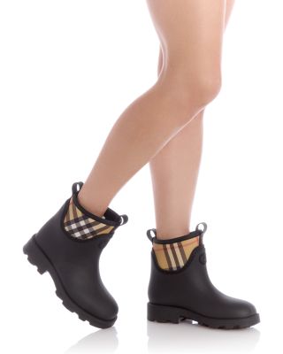 Burberry Women&#39;s Marsh Stamp Check Rain Booties