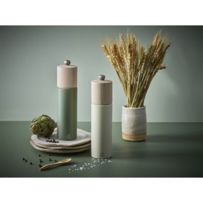 Boreal Wood Pepper Mill, 8"