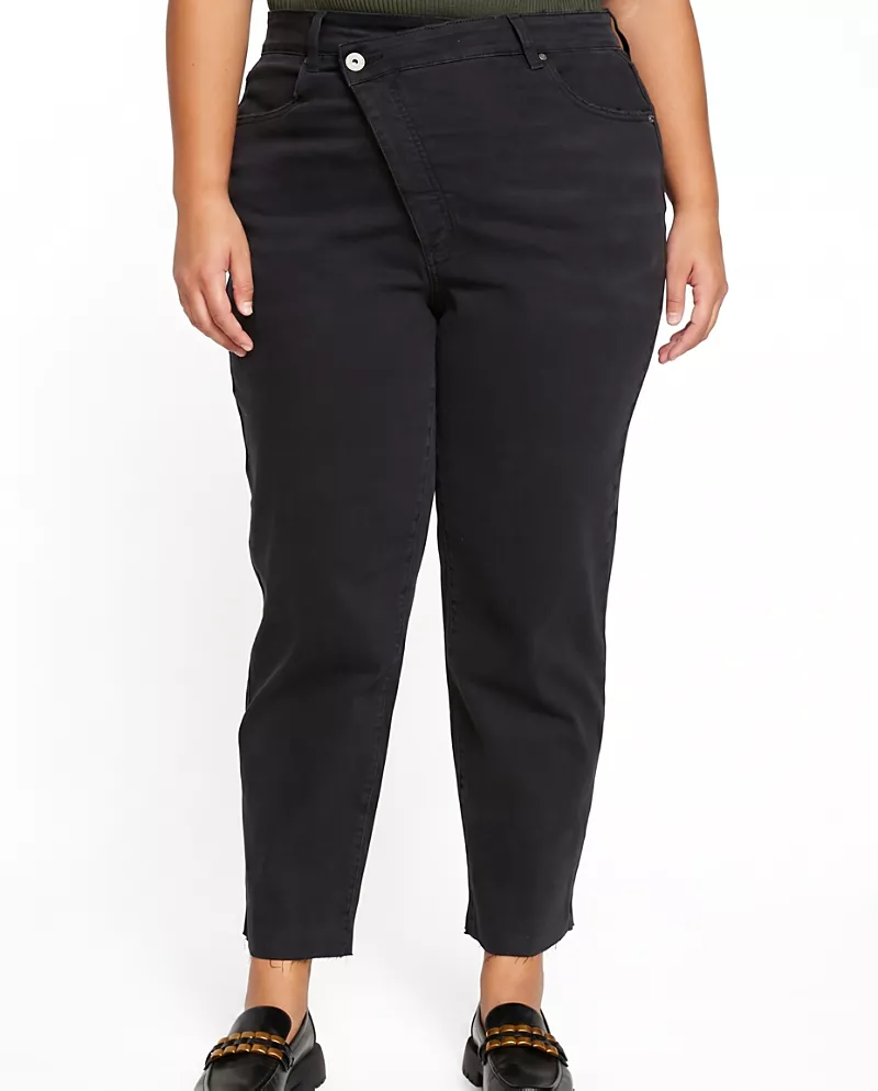 Universal Standard Women's Plus Katie High Rise Crossover Jeans in Blue Wash