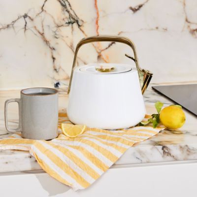Iconics Whistling Tea Kettle