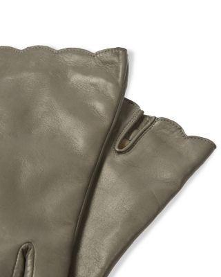 Scalloped Nappa Leather Gloves