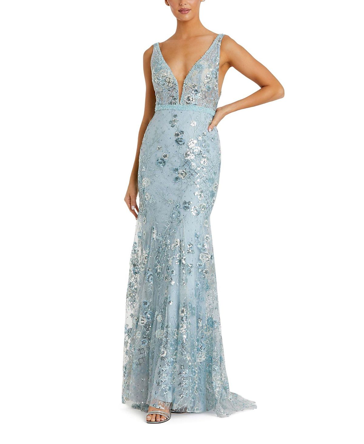 Mac Duggal Floral Embellished Sleeveless Plunge Neck Gown