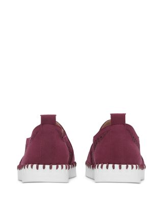 Women's Tulip 140 Slip On Sneakers