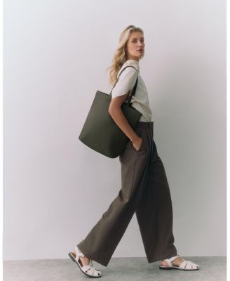 Tall Easy Zipper Tote