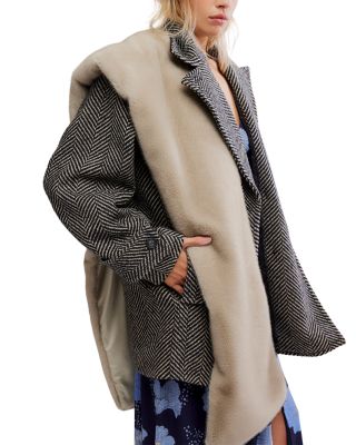 Snow Angel Faux Fur Stole