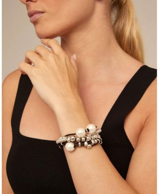  Smooth Leather Loop Bracelet