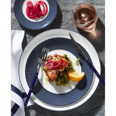 GIO 9.3" Plate, Pinstripe Blue