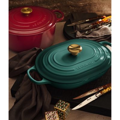 5.5-Quart Signature Round Dutch Oven