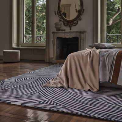 Luxury Ripple Bedspread, King - Exclusive