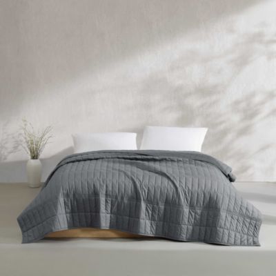 Washed Percale Solid 3 Piece Quilt Set, Queen