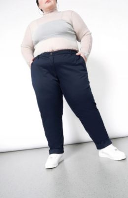  The Essential Trouser