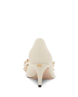 Women&#39;s Pointed Pumps