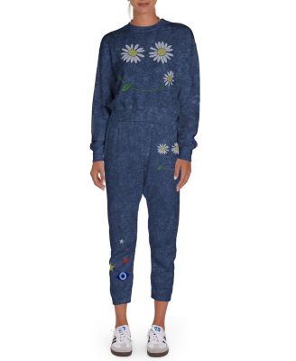 Spalding Daisy Happyface Pullover Top