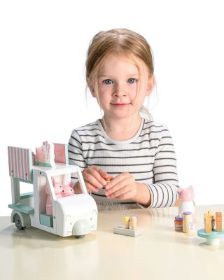 Kitty's Milkshake Van - Ages 3+