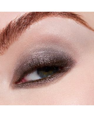 Metallic Eye Shadow