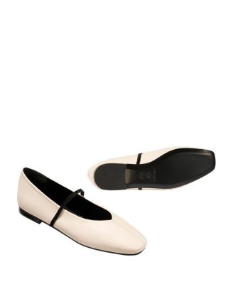  Women's The Phoebe Flats