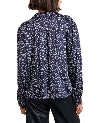 Smocked Shoulder Textured Blouse