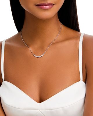 Graduated Diamond Necklace in 14K White Gold, 1.0 tcw