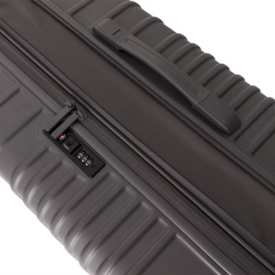 Air Collection The Medium Check In Roller - Exclusive