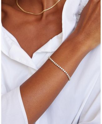  Tennis Bracelet, Medium in 14K Gold, 5ctw Round Brilliant Lab Grown Diamonds, 7"