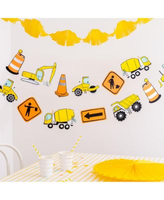 Under Construction Birthday Garland, Set of 16 Pieces and Hanging Twine