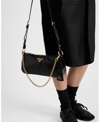  Re-Edition Mini Velvet Bag