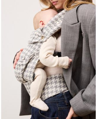  Limitless Baby Carrier