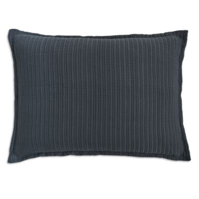 Chatham Matelasse Standard Sham, 20" x 27"