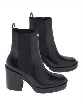Women's Leather Chelsea Boots