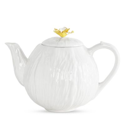 Gardenia Teapot