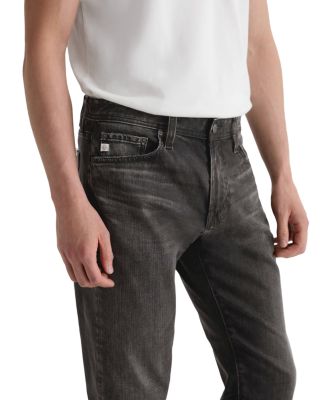 Classic Straight Jeans in 10 Years Cassil
