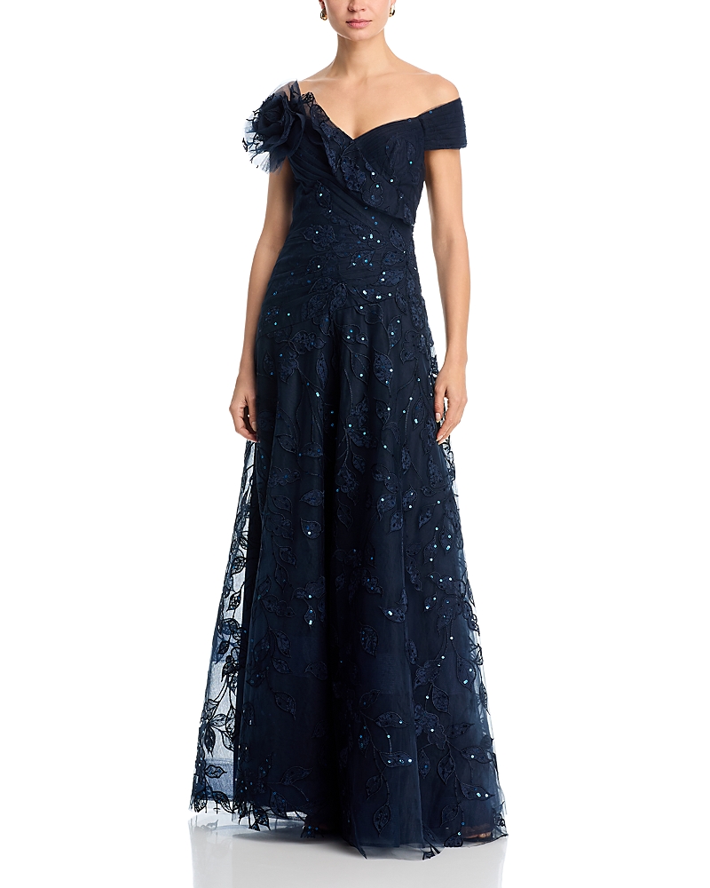 Teri Jon by Rickie Freeman Lace Sweetheart Neck Gown