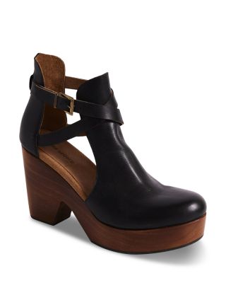 Women's Cedar Leather Platform Pumps