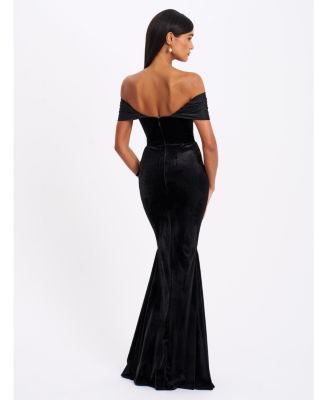  Qamra Velvet Off Shoulder Mermaid Maxi Dress