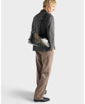  Antiqued Leather Zipper Shoulder Bag