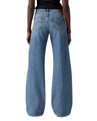 Low Loose Mid Rise Jeans in Rescued City