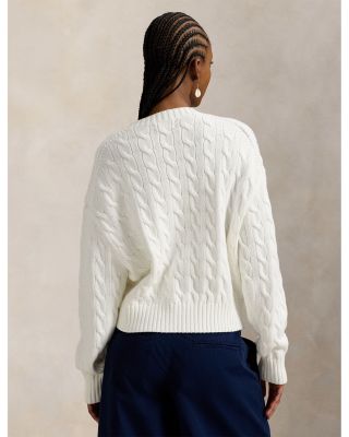 Crewneck Cable Knit Sweater