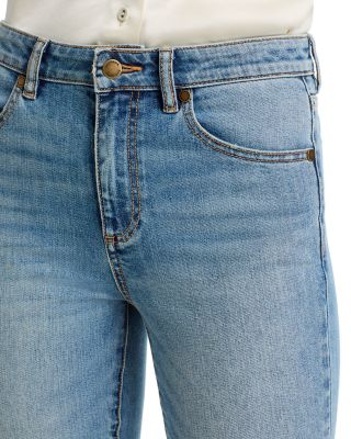 Helena 5 Pocket High Rise Flared Jeans in Light Wash