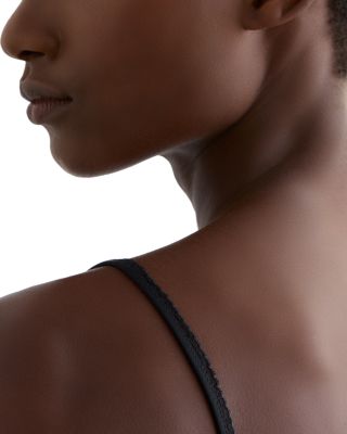 Doa Floral Lace Detail Top