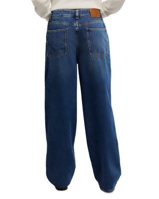 Nia Boyfriend High Rise Jeans in In Too Deep
