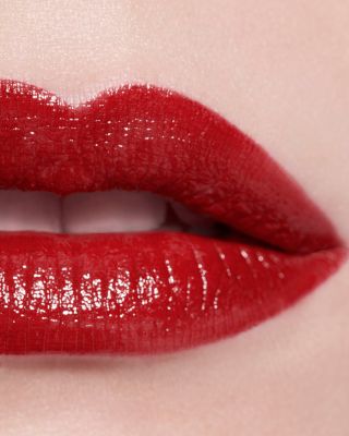 ROUGE COCO Longwear Satin Lipstick Hydrating & Smoothing Lip Care